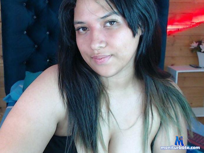 nahiaross camsoda livecam performer profile