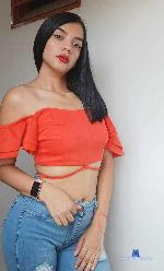 kyrayung Camsoda livecam show performer room profile
