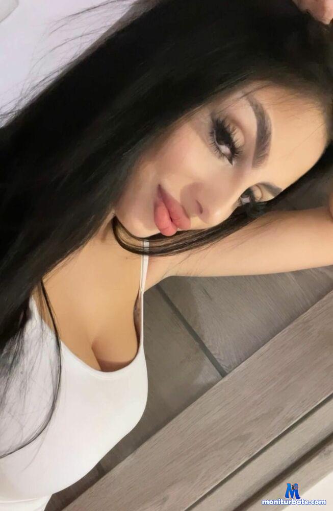 vanesamaria Camsoda performer 