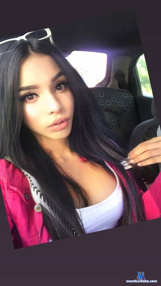 camiladoll camsoda livecam performer profile