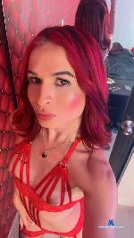 cameron-doll Camsoda livecam show performer room profile