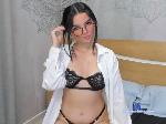 ella-bennet Camsoda livecam show performer room profile