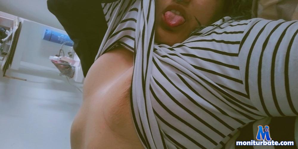 aleja-azcarate camsoda livecam performer profile