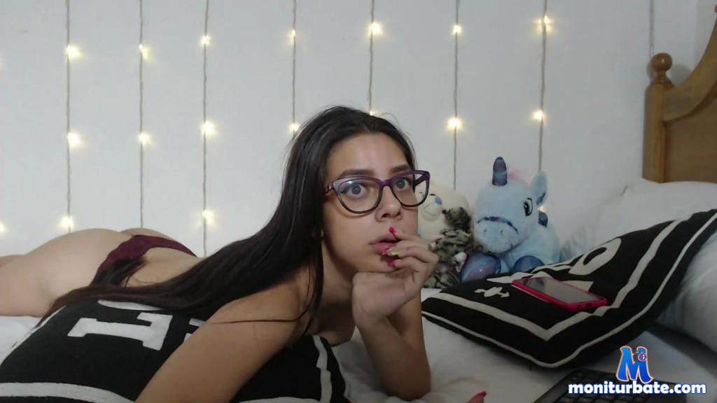 hannaa-montana camsoda livecam performer profile