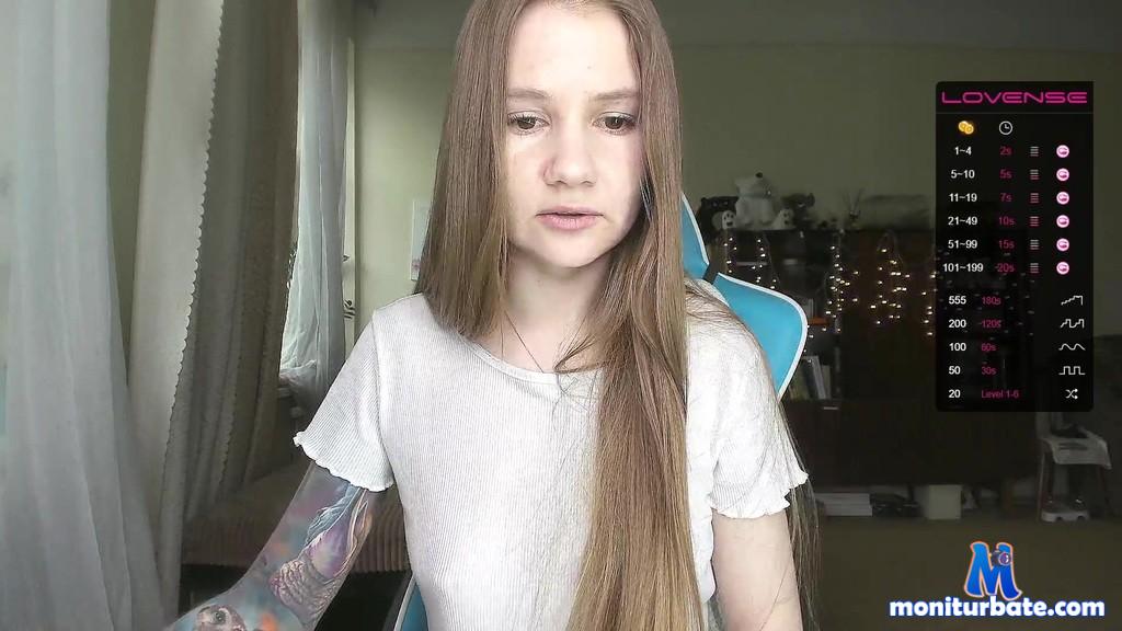 goodwitch camsoda livecam performer profile