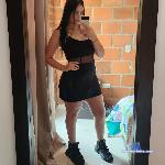 nicolle-will Camsoda livecam show performer room profile