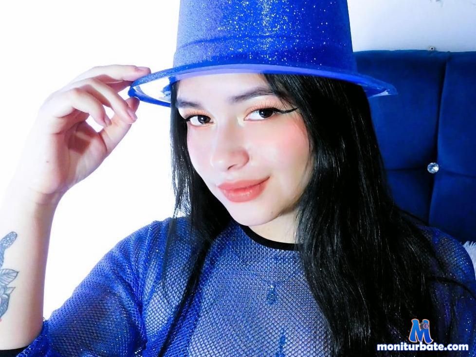 violettesmith camsoda livecam performer profile