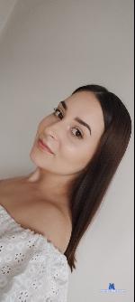alaiadoll Camsoda livecam show performer room profile