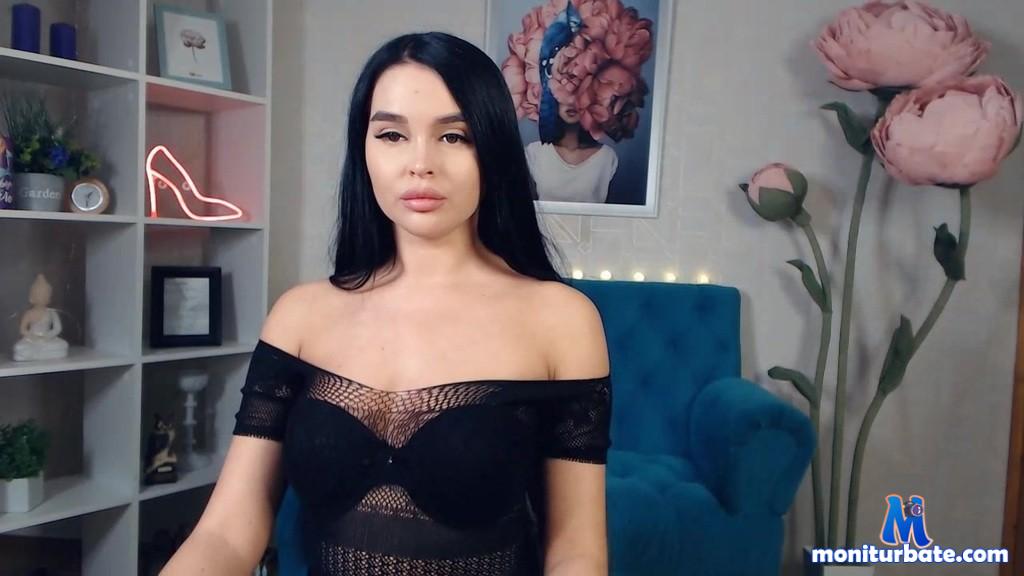 rebeccajener camsoda livecam performer profile