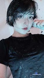 nana-naes Camsoda livecam show performer room profile