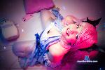 hannyclouser Camsoda livecam show performer room profile