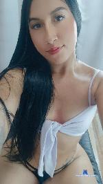 chloe-jeenner Camsoda livecam show performer room profile