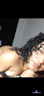 very-m-wet Camsoda livecam show performer room profile