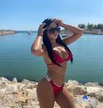 lucy-y Camsoda livecam show performer room profile