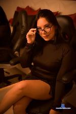 evangeline-rose Camsoda livecam show performer room profile