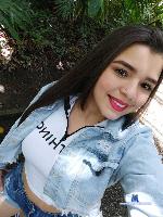 kinky-laly Camsoda livecam show performer room profile