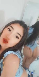 valentinahorny Camsoda livecam show performer room profile