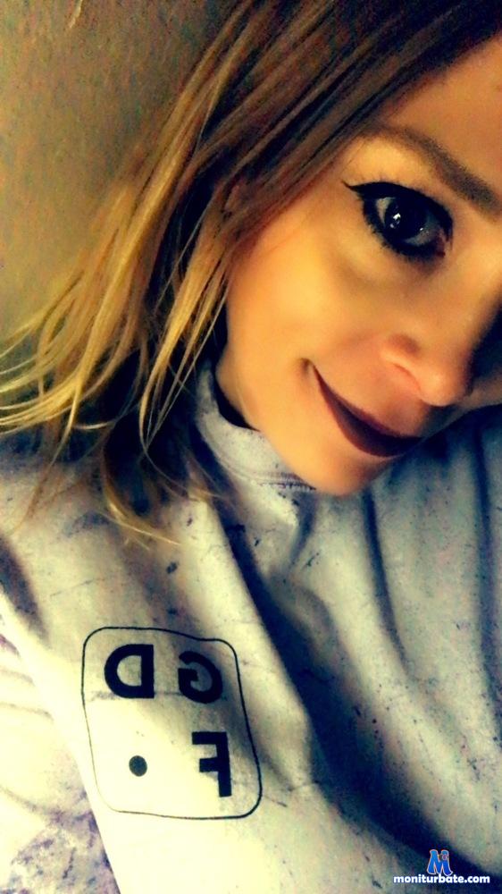 not-my-sundays-best Camsoda performer 