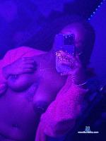 ashleyriverrss Camsoda livecam show performer room profile