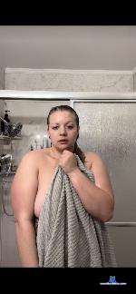 sexysweetsarah Camsoda livecam show performer room profile