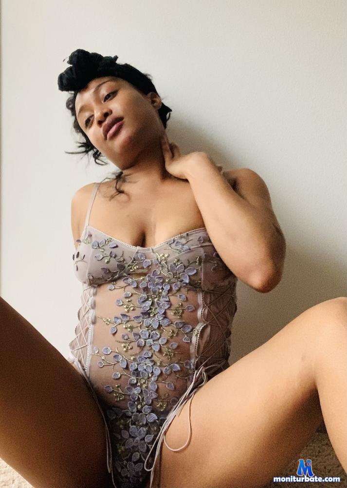 honeyyglazedd Camsoda performer 