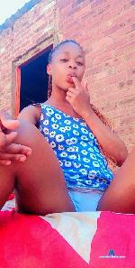 nompilo Camsoda livecam show performer room profile