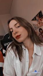 milatorn Camsoda livecam show performer room profile