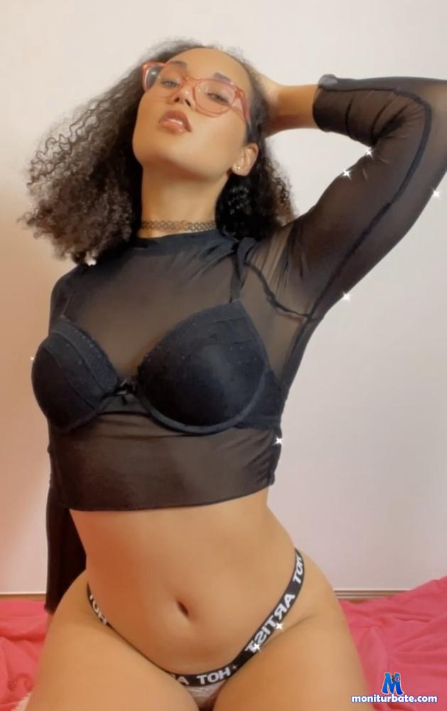 waitingcloudload468 camsoda livecam performer profile
