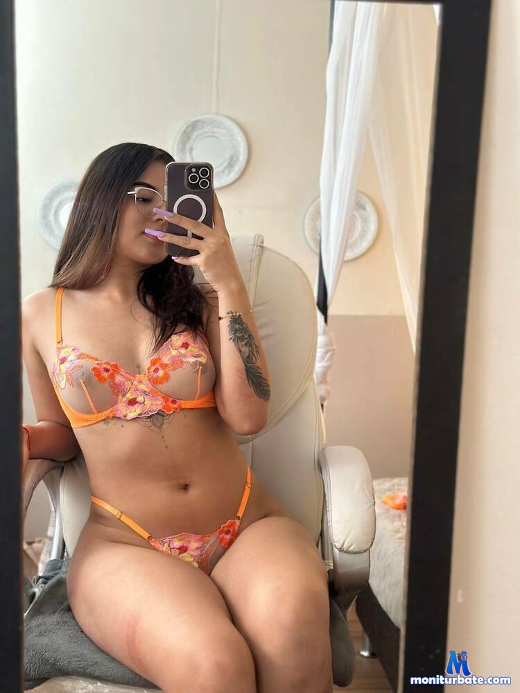 estrella-azul camsoda livecam performer profile