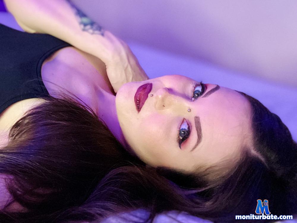 mylamarxxx camsoda livecam performer profile