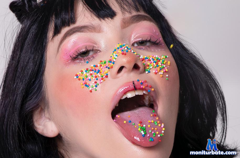 lolita-jones camsoda livecam performer profile
