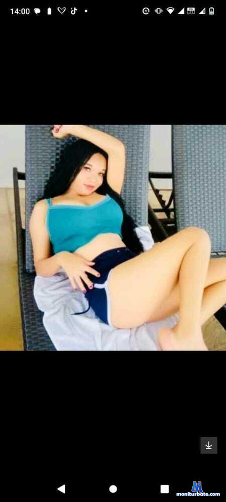 royaldamex camsoda livecam performer profile
