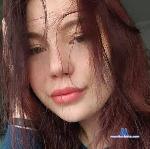 riannavelez Camsoda livecam show performer room profile