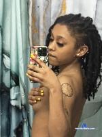 muvagrip Camsoda livecam show performer room profile