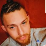 prettybiboi Camsoda livecam show performer room profile