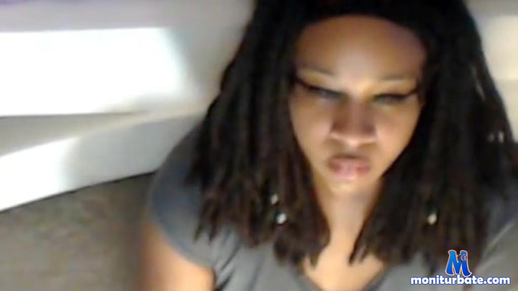 scorpionbeauty25 Camsoda performer black curvy brunette shaved-pussy ebony public goddess dreads scorpio blackeyeliner eyeful glossy plump allurement
