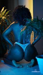 emiilylovex Camsoda livecam show performer room profile