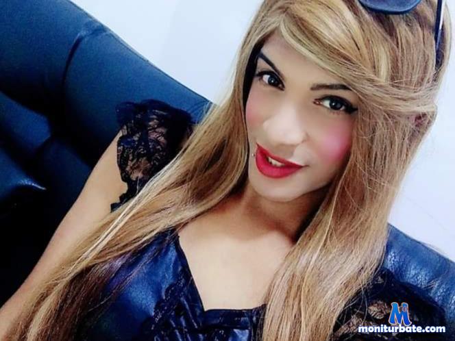 jhoannalatin camsoda livecam performer profile