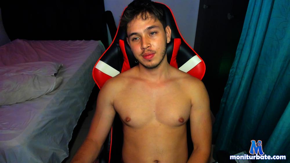eliot-colt camsoda livecam performer profile