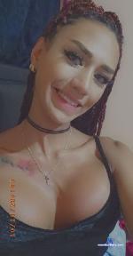 catalinadior Camsoda livecam show performer room profile