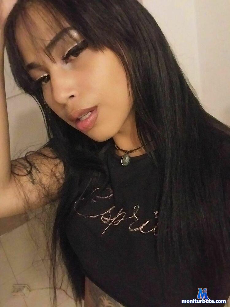 liz-quinny camsoda livecam performer profile