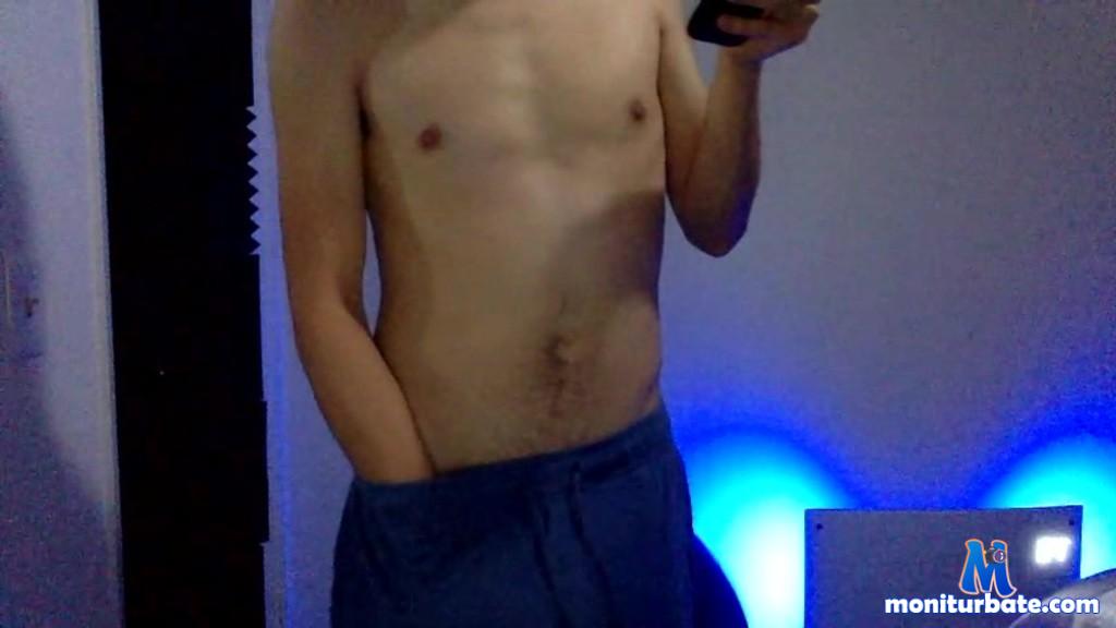 liamhash camsoda livecam performer profile