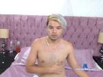 tomyrous Camsoda livecam show performer room profile