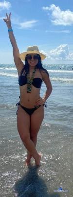 dulce-zoet Camsoda livecam show performer room profile