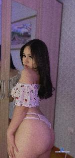 sakurayuai Camsoda livecam show performer room profile