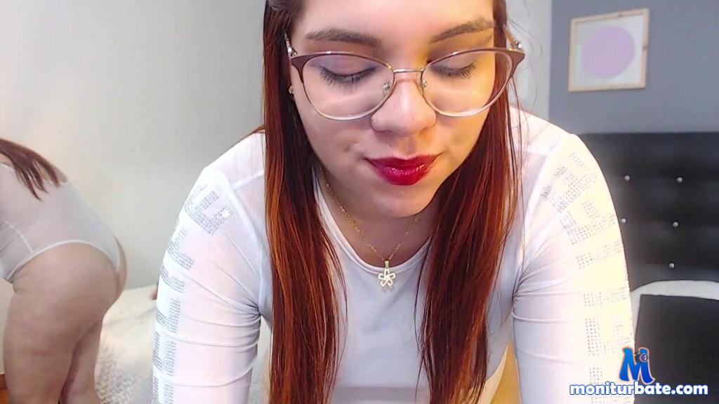 kinky-kiitty camsoda livecam performer profile