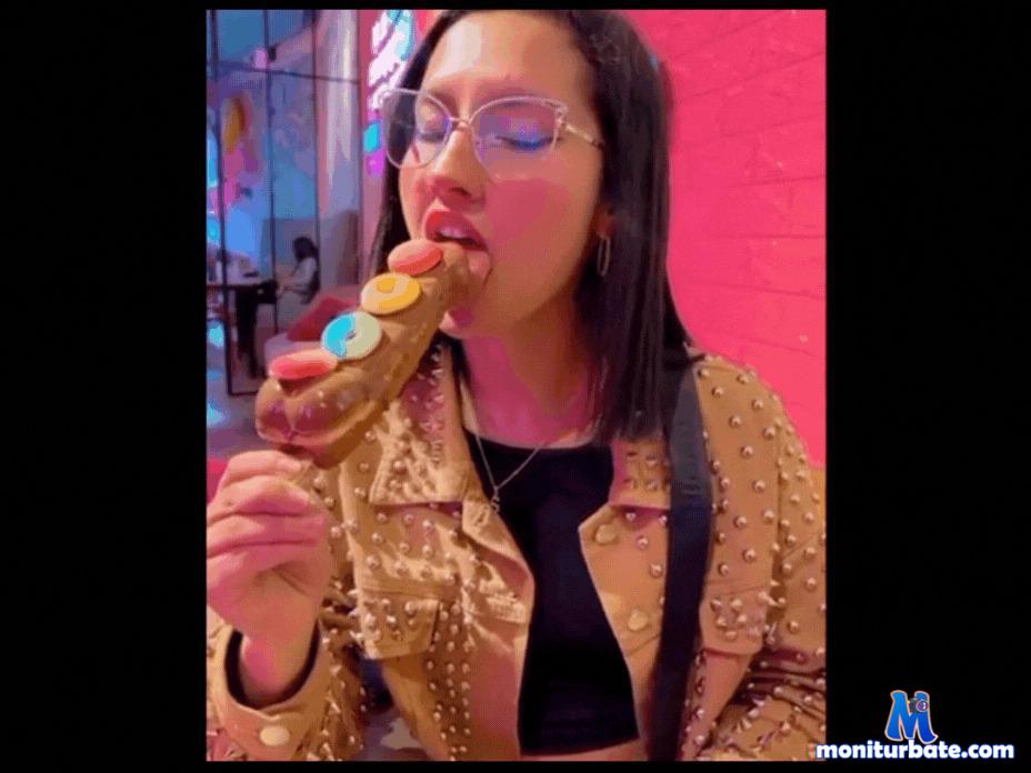 vero-skinny2 camsoda livecam performer profile