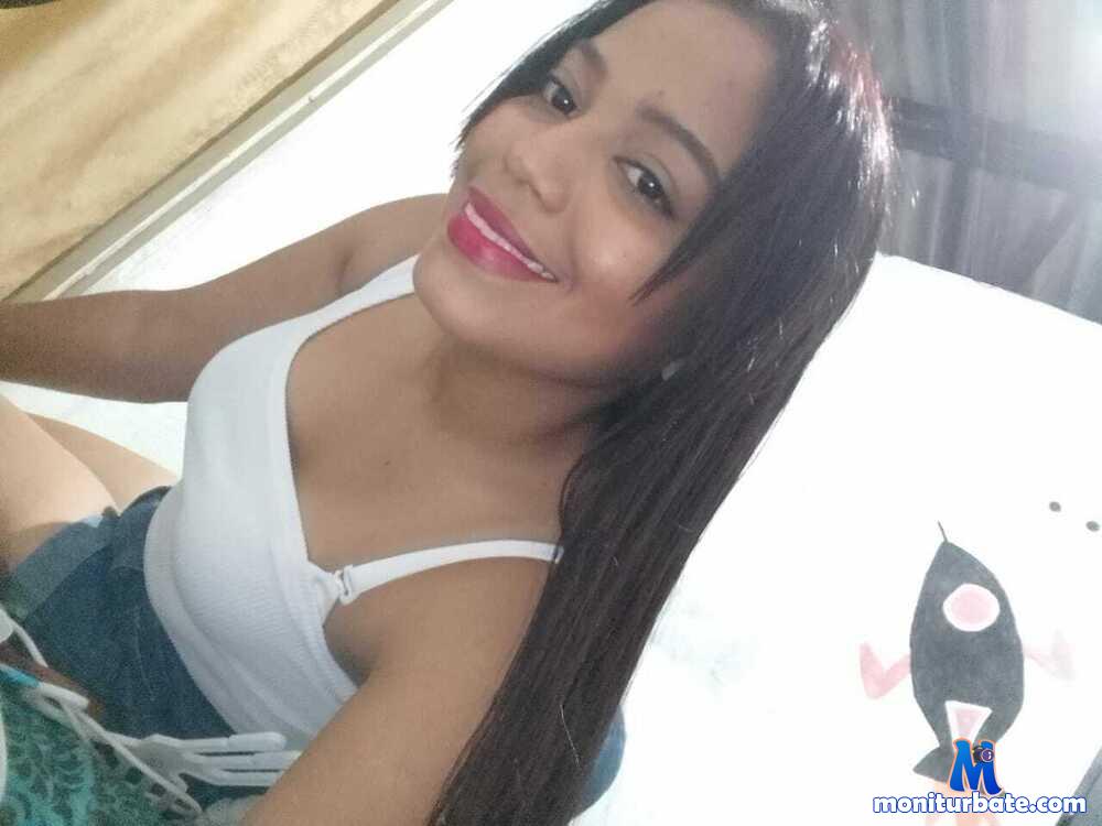 christie-klum camsoda livecam performer profile
