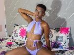 amara-thomson Camsoda livecam show performer room profile