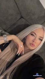 elisablair Camsoda livecam show performer room profile
